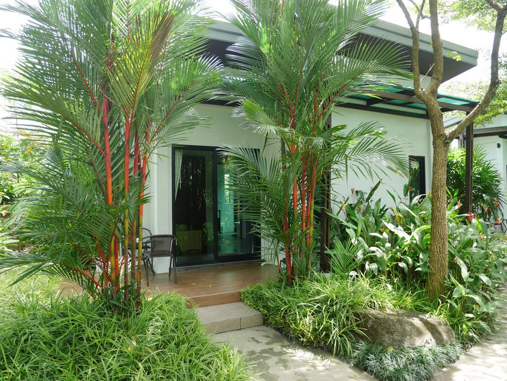 Baan Armeen Cottage Bang Tao Beach  Exterior foto